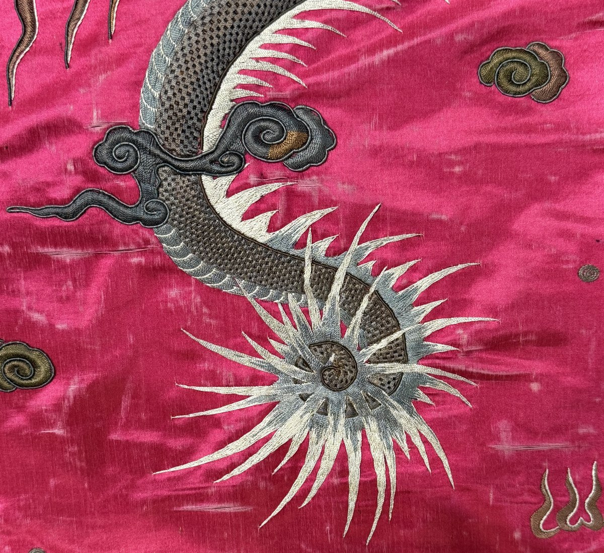 Coppia di Pannelli in Seta con Temi Orientaleggianti - Cina XIX Secolo-photo-2